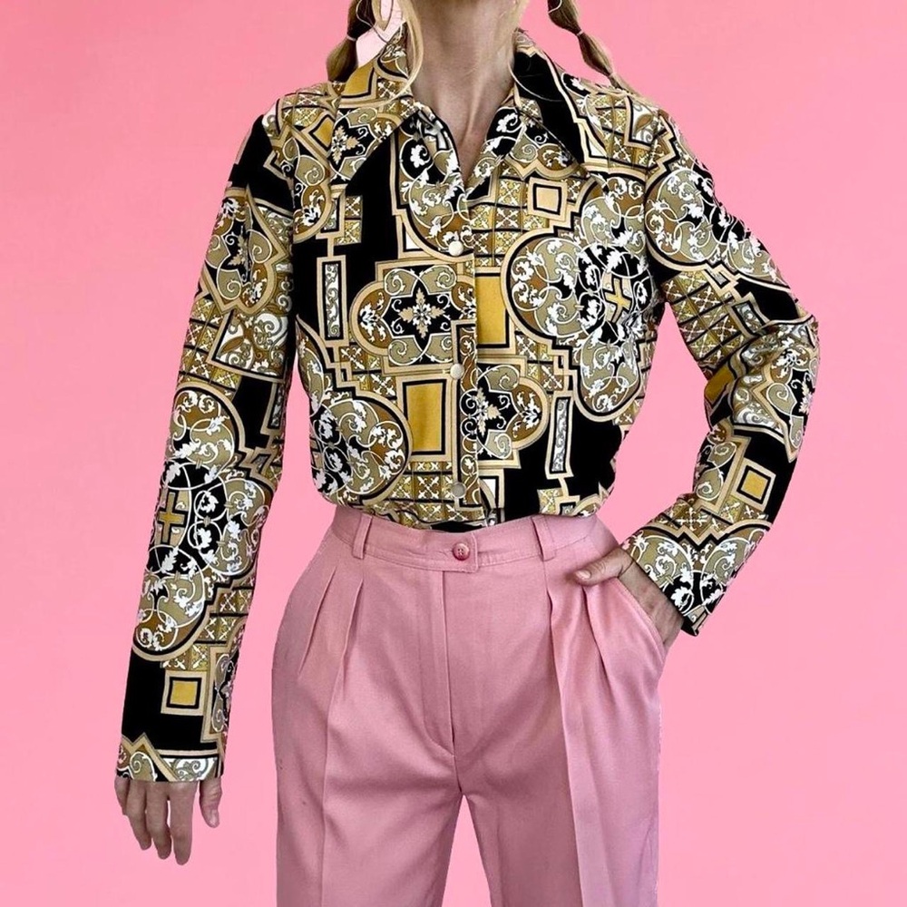 1970s Dagger Collar Blouse